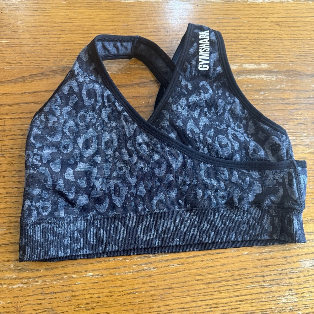Gymshark Sports Bra Black Gray Camo Women's Size Small